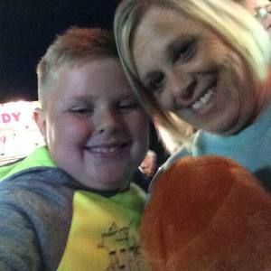 Meet your Posher, Samuel